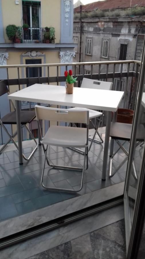 Alexander Hostel Неаполь Экстерьер фото