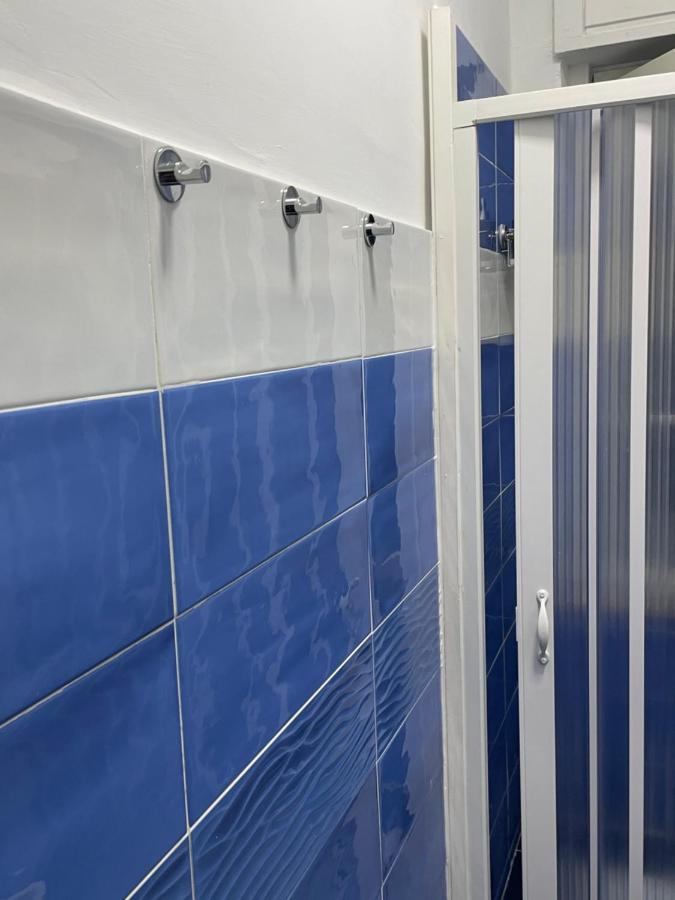 Alexander Hostel Неаполь Экстерьер фото