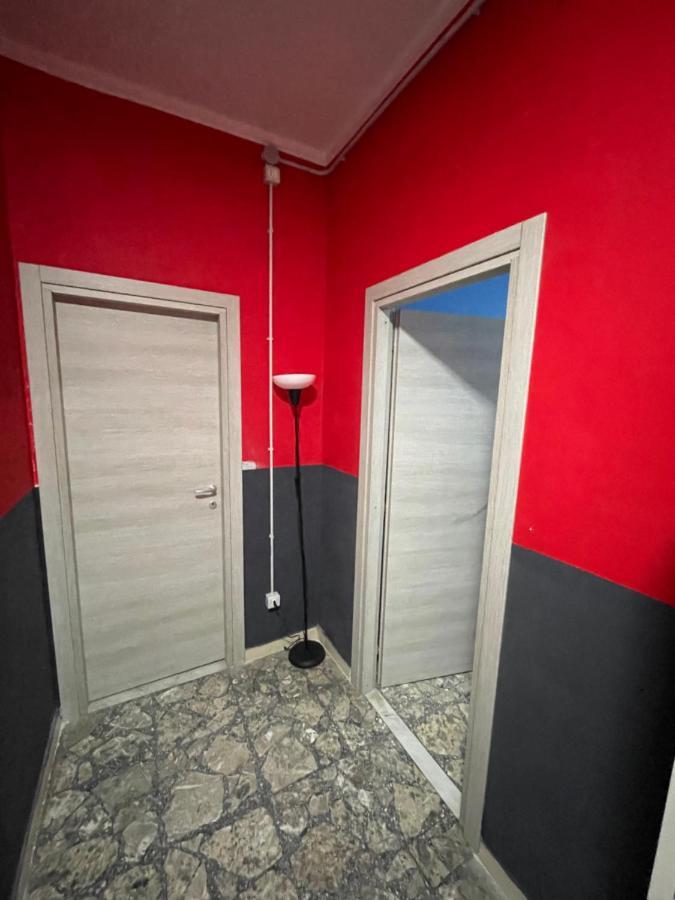 Alexander Hostel Неаполь Экстерьер фото